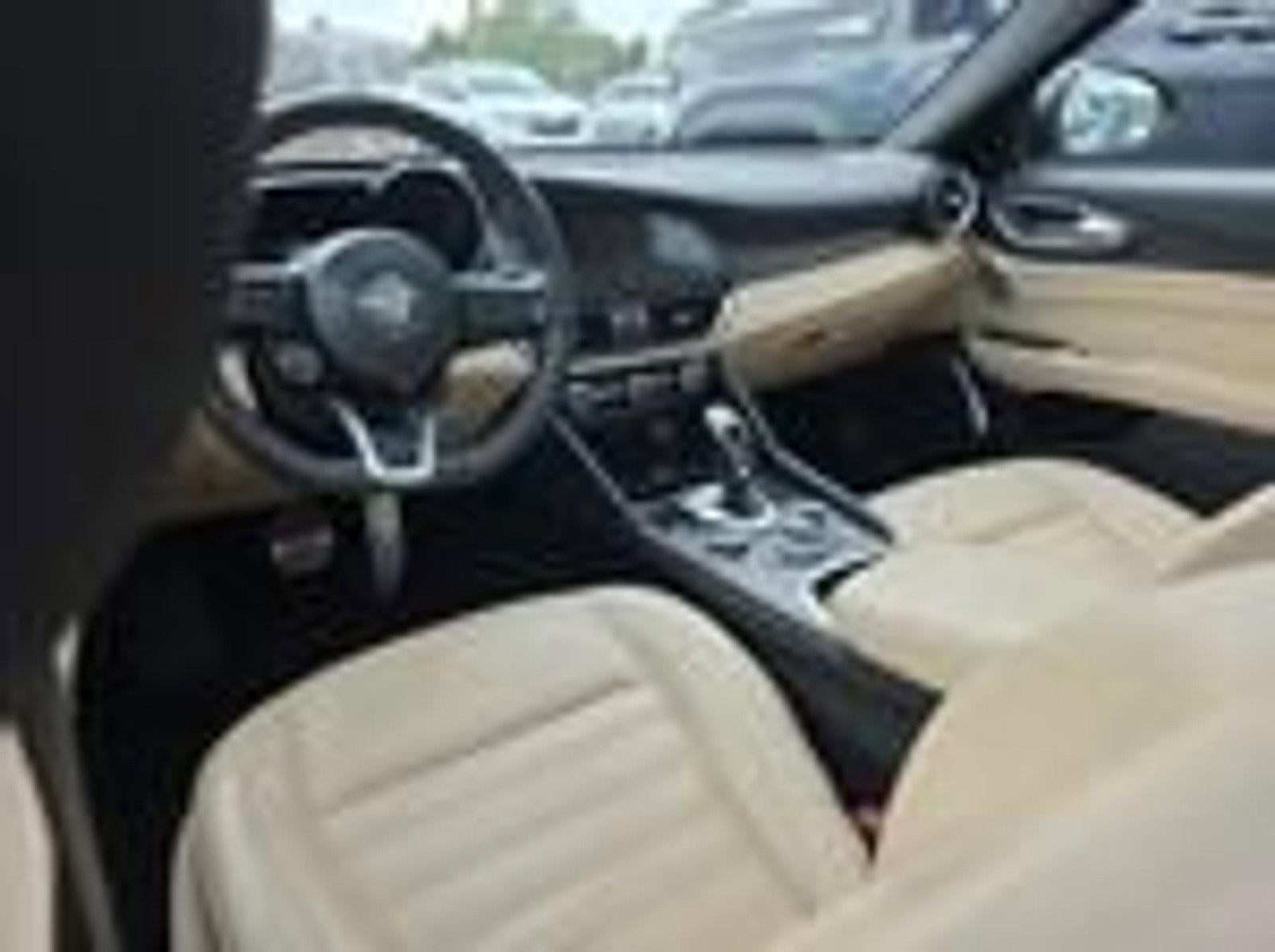 2023 Alfa Romeo Giulia Lusso AWD