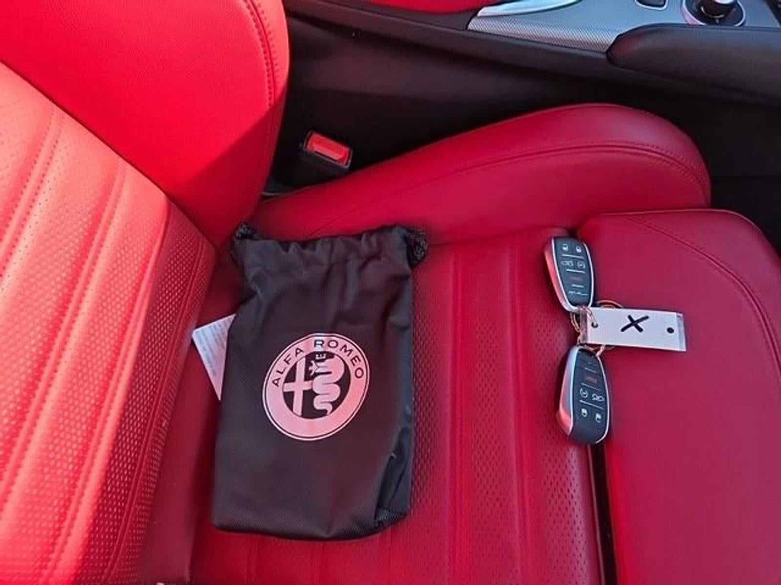 2024 Alfa Romeo Giulia Veloce AWD