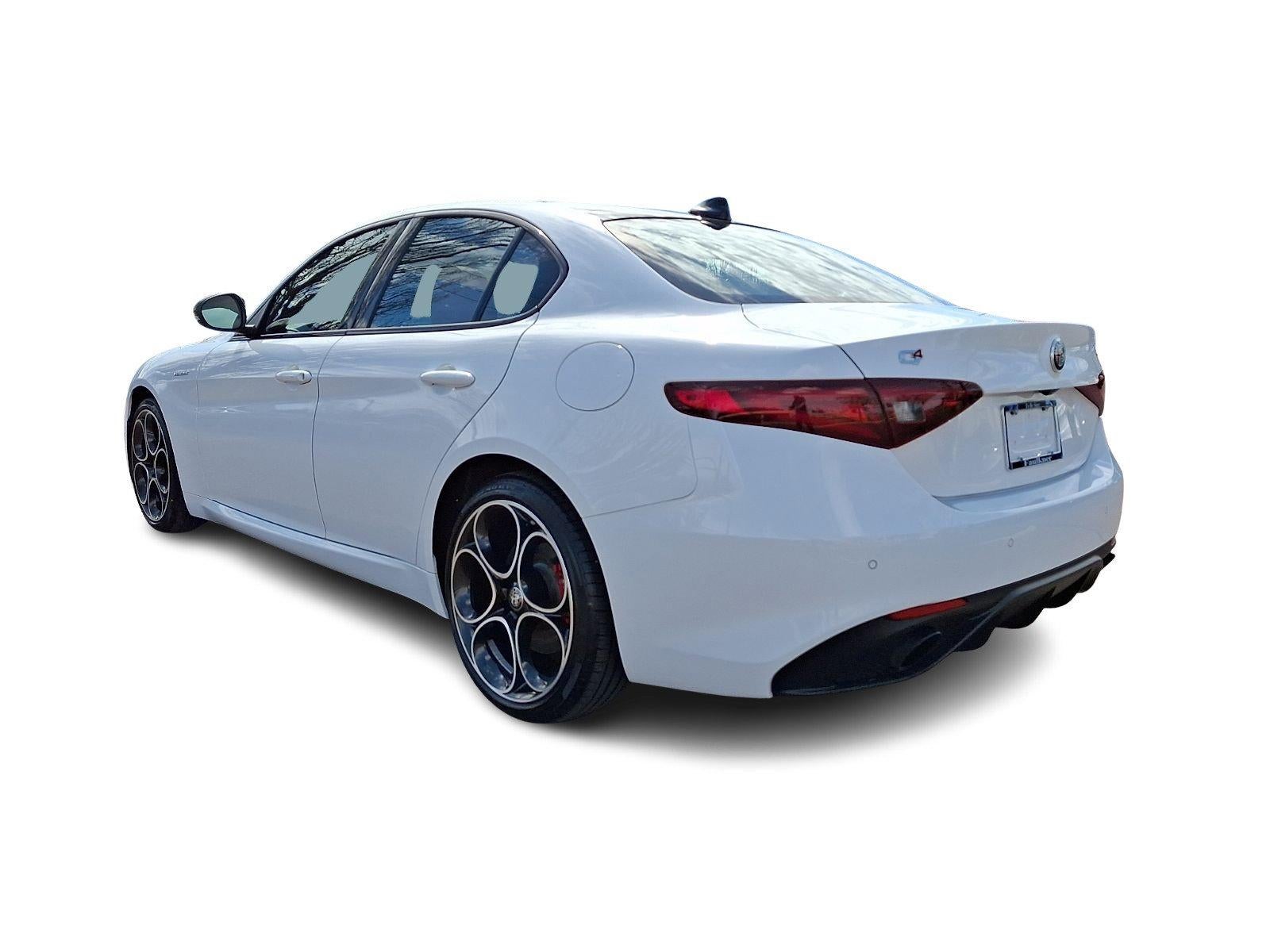 2023 Alfa Romeo Giulia Veloce AWD