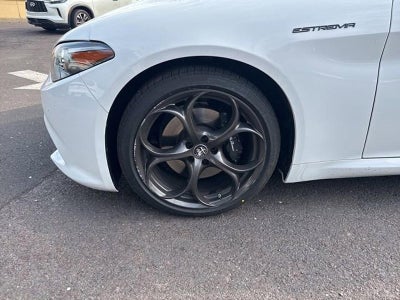 2023 Alfa Romeo Giulia Estrema AWD