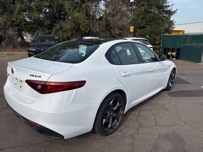 2023 Alfa Romeo Giulia Estrema AWD