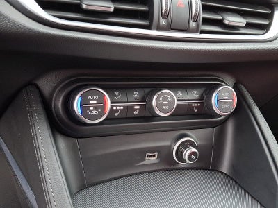 2022 Alfa Romeo Stelvio Veloce AWD