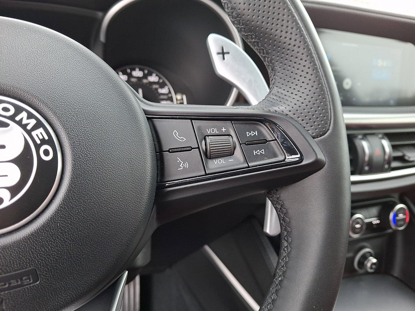 2022 Alfa Romeo Stelvio Veloce AWD