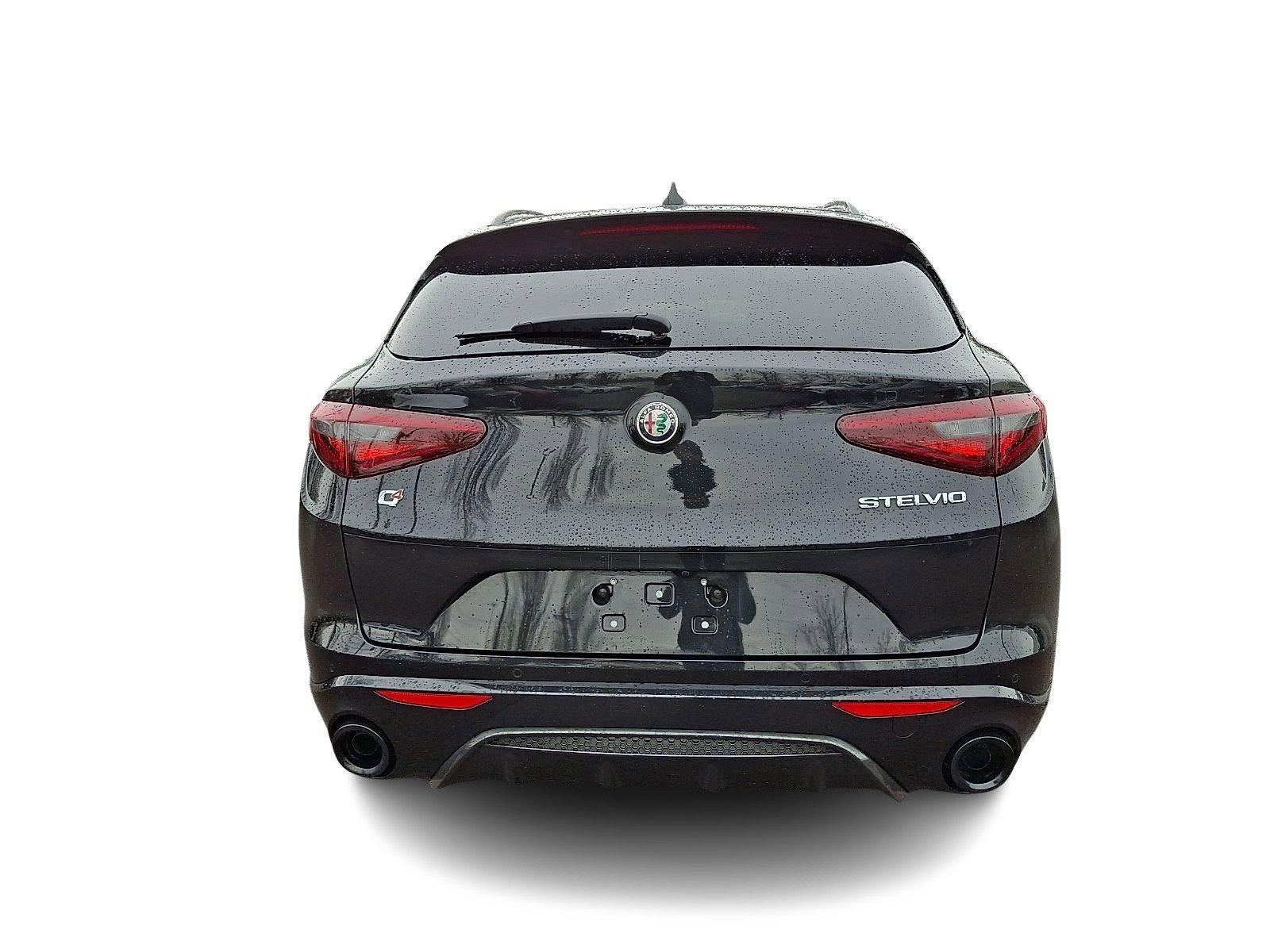 2022 Alfa Romeo Stelvio Veloce AWD