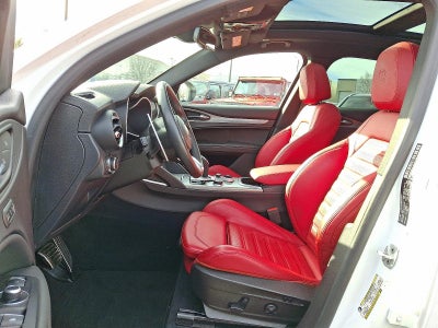 2023 Alfa Romeo Stelvio Veloce AWD