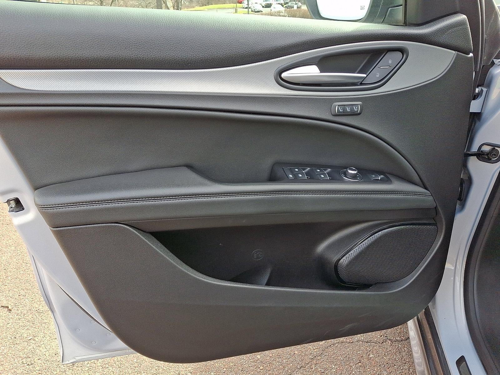 2024 Alfa Romeo Stelvio Ti AWD