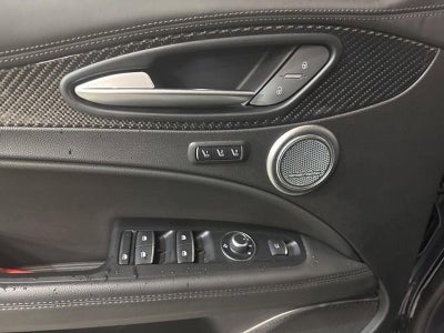 2023 Alfa Romeo Stelvio Quadrifoglio AWD