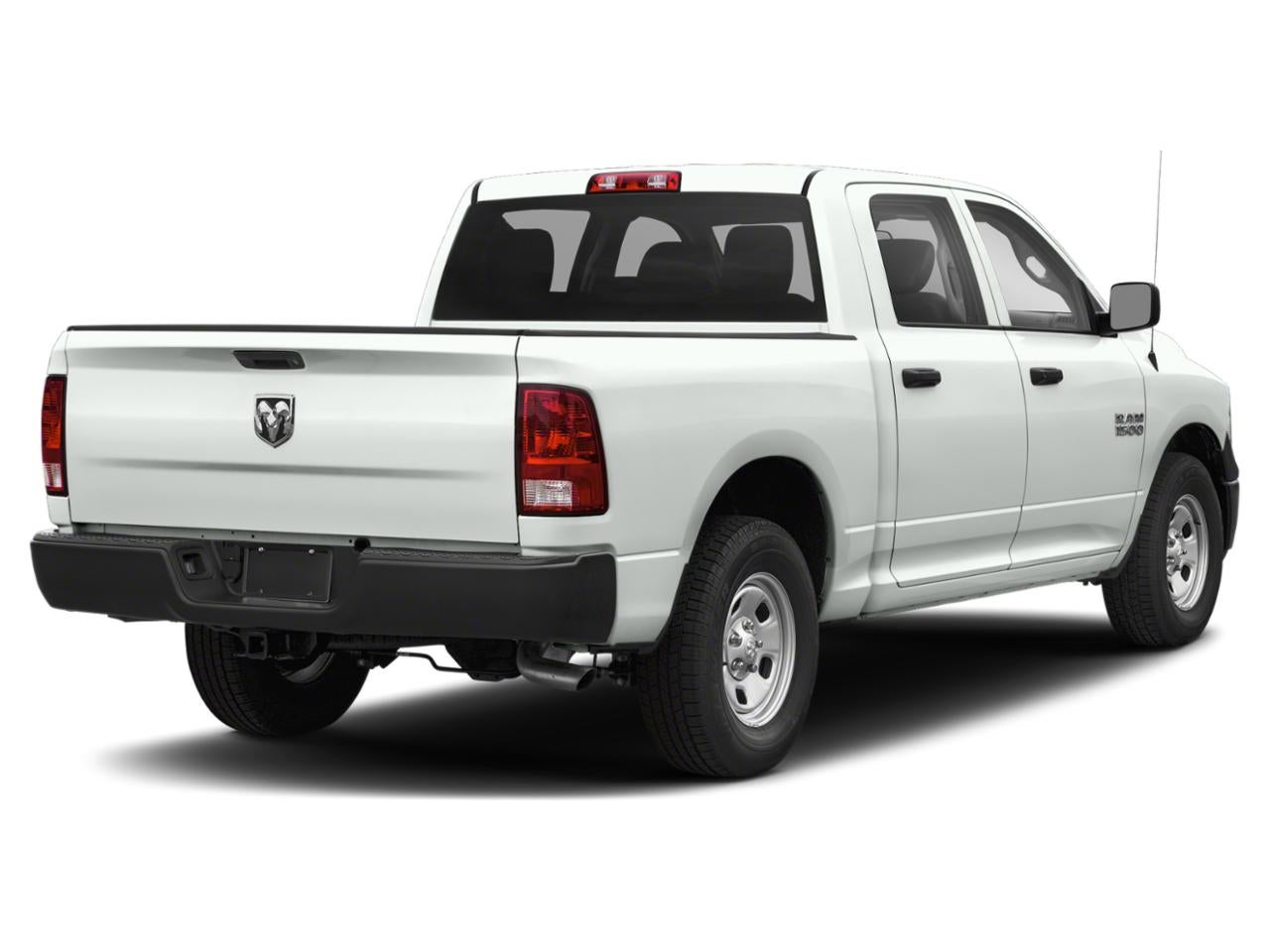 2015 RAM 1500 4WD Crew Cab 5.7 Ft Box Express