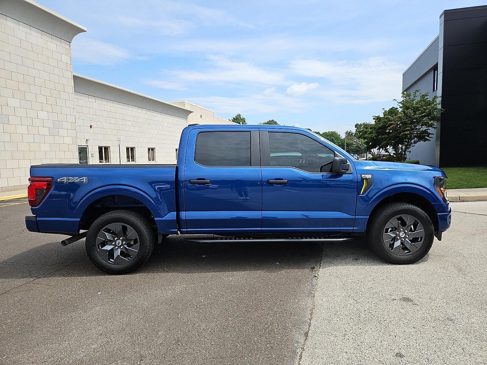 2025 Ford F-150 STX 4WD SuperCrew 5.5' Box