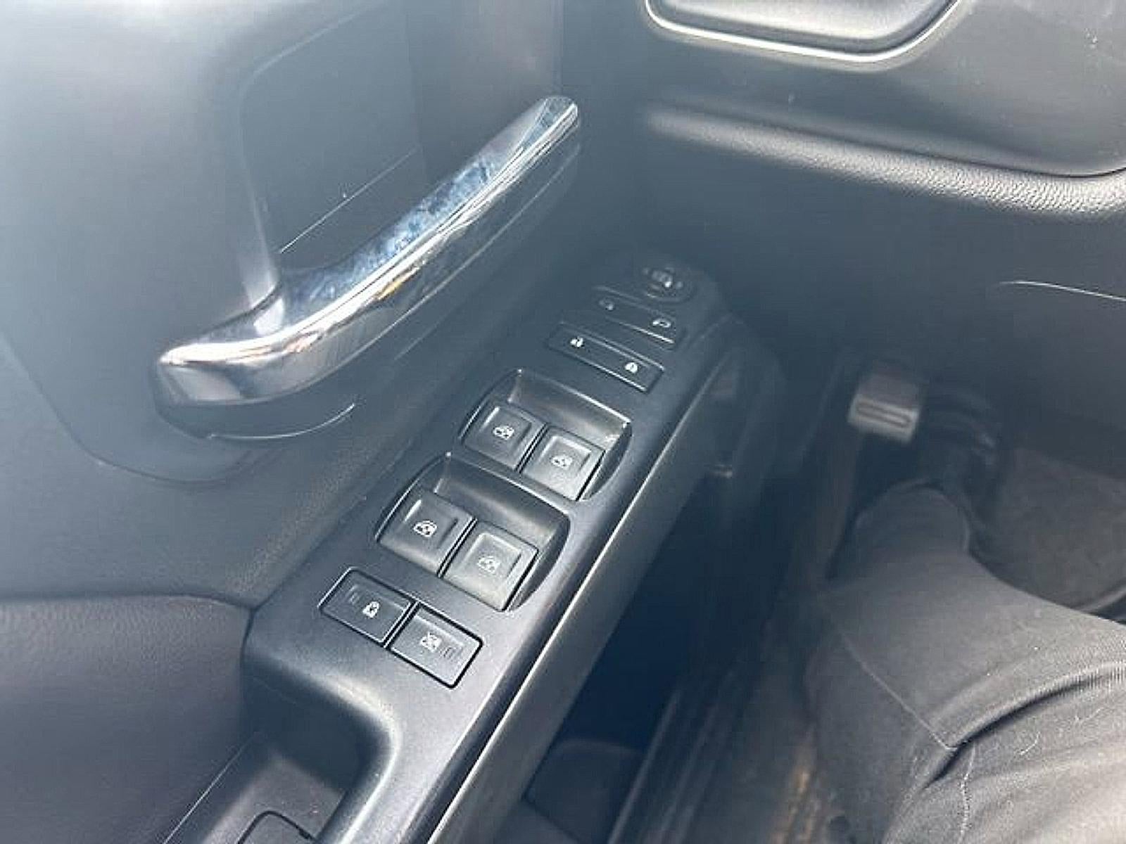 2018 Chevrolet Silverado 1500 Double Cab Standard Box 4-Wheel Drive LT