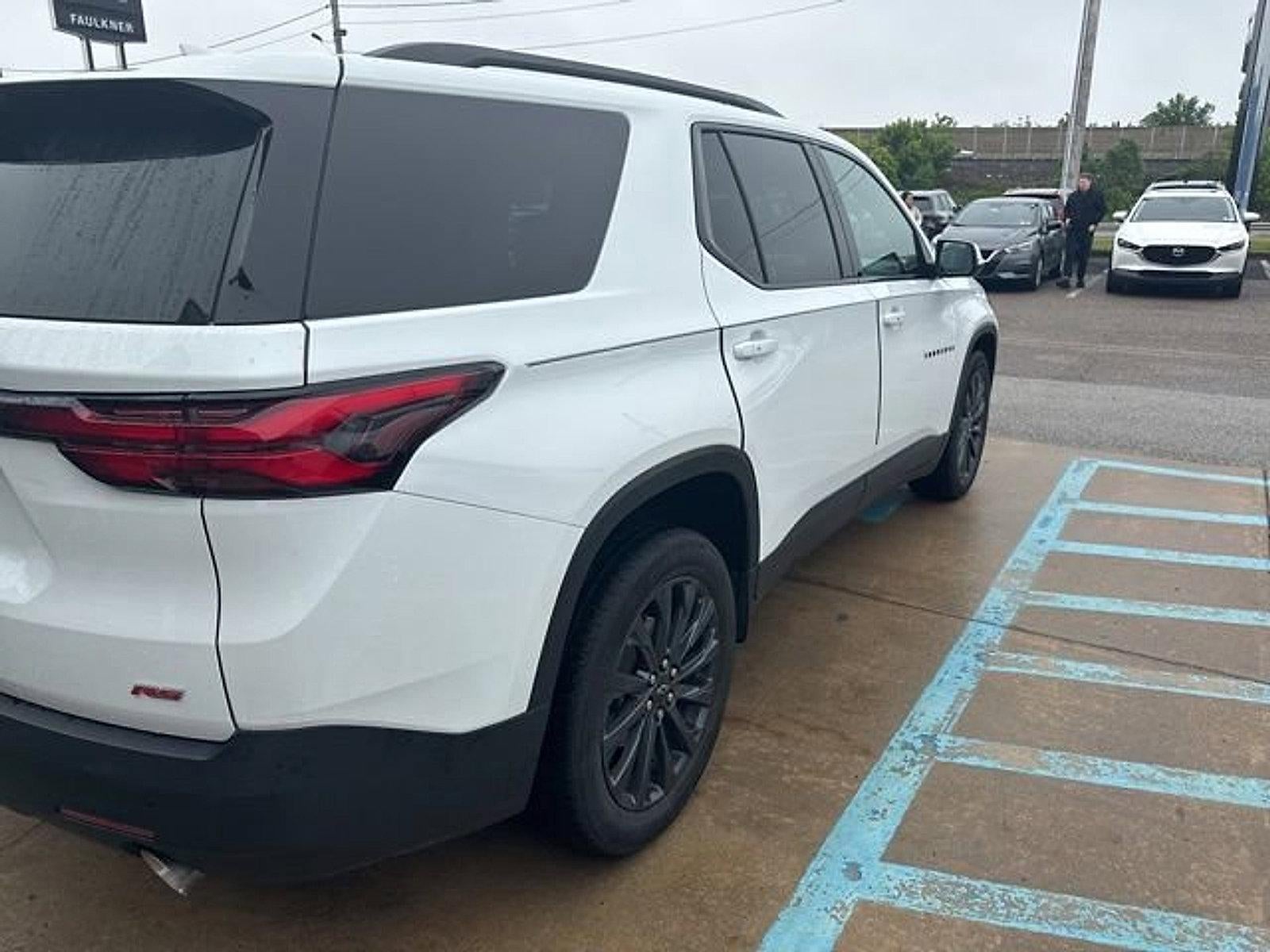 2022 Chevrolet Traverse AWD 2LT