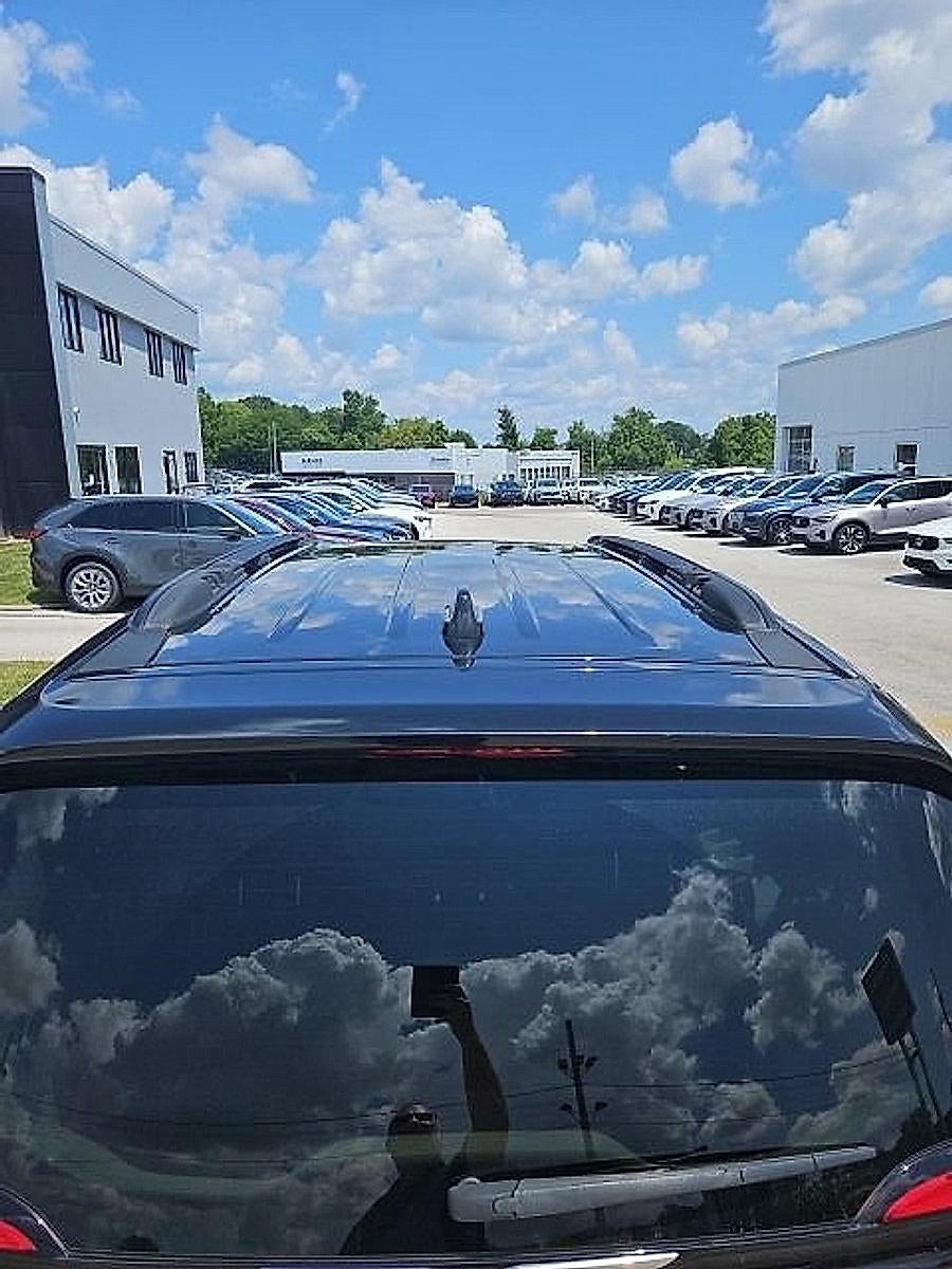 2022 Chrysler Pacifica Limited AWD
