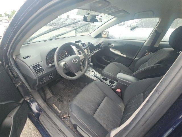 2013 Toyota Corolla 4dr Sdn Auto S (Natl)