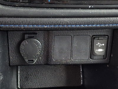 2018 Toyota Corolla SE CVT (Natl)