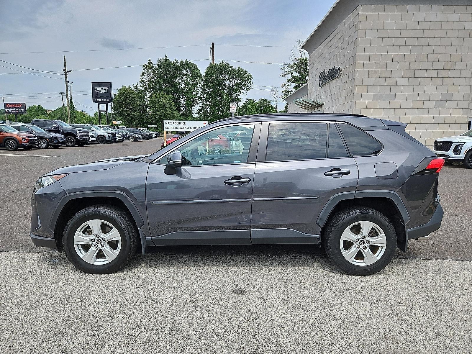 2021 Toyota RAV4 XLE AWD (Natl)