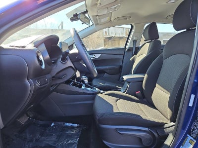 2022 Kia Forte LXS IVT