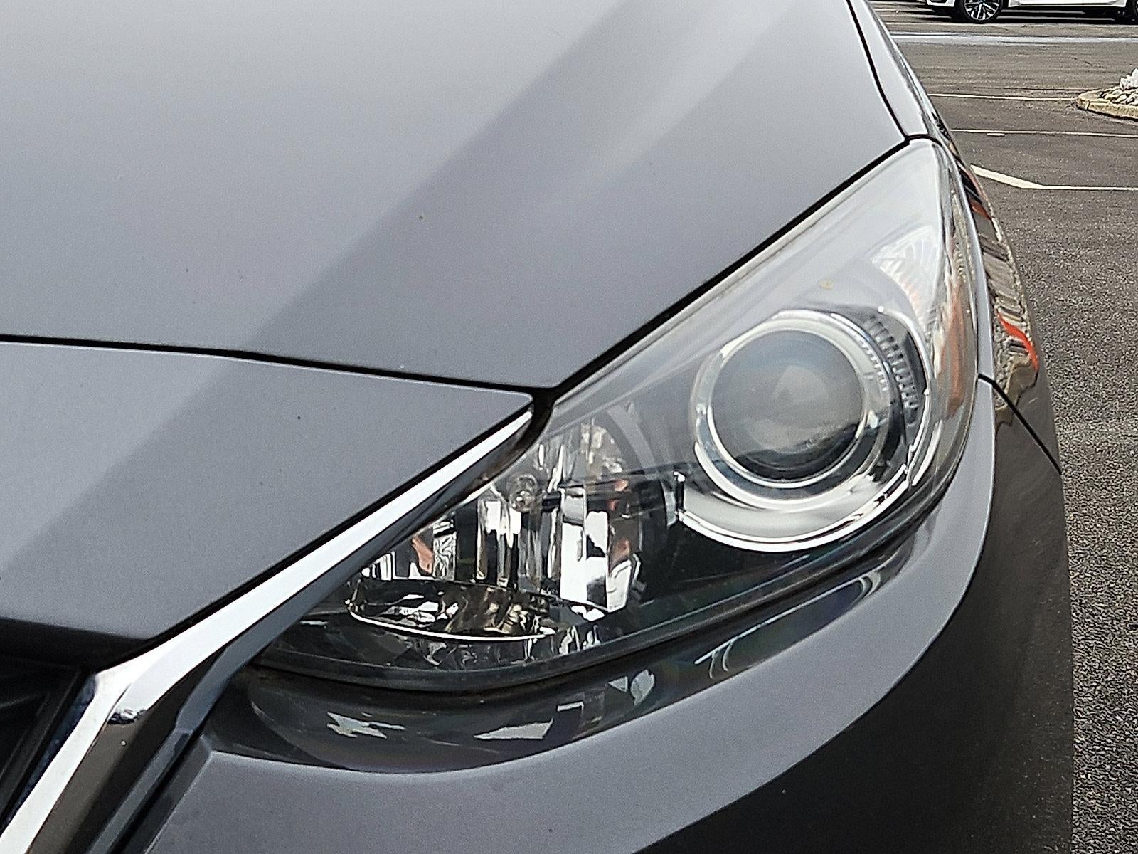 2015 Mazda Mazda3 4dr Sdn Auto i Touring