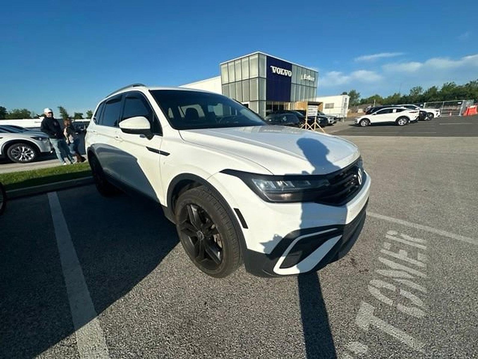 2022 Volkswagen Tiguan 2.0T SE FWD
