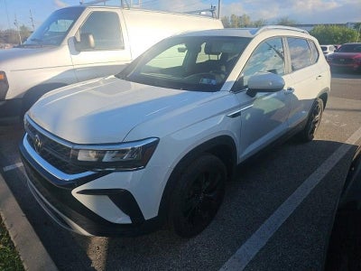2023 Volkswagen Taos SE 4MOTION *Ltd Avail*