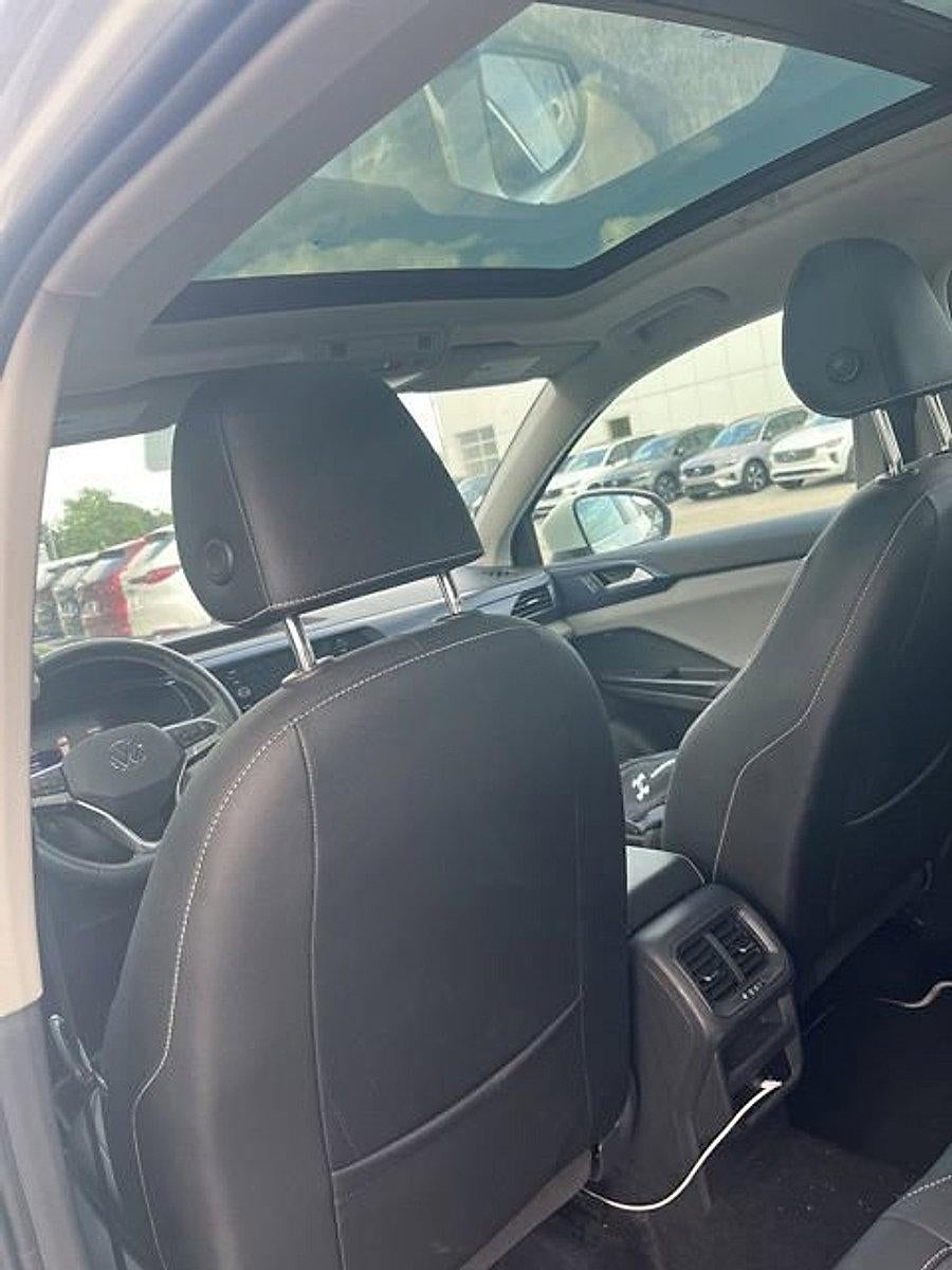 2023 Volkswagen Taos SE 4MOTION *Ltd Avail*