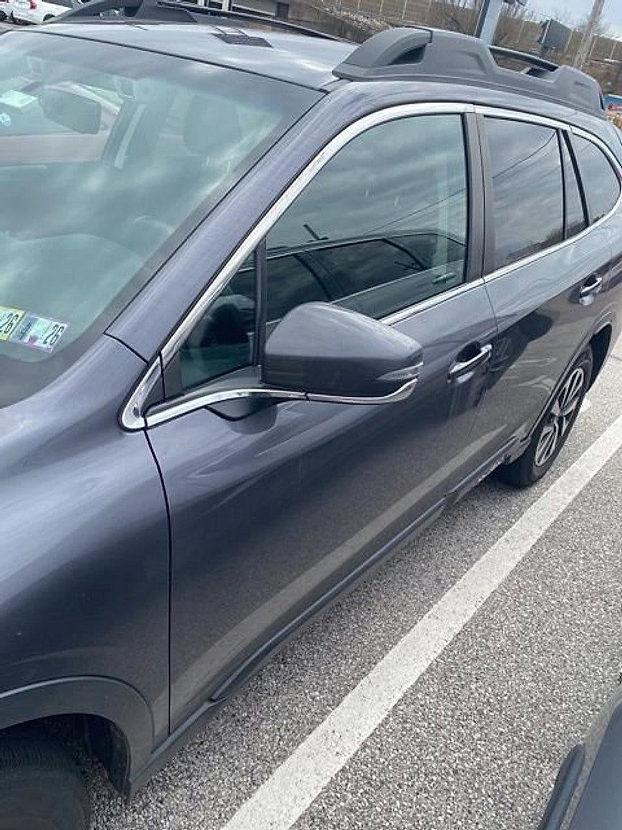 2022 Subaru Outback Premium CVT