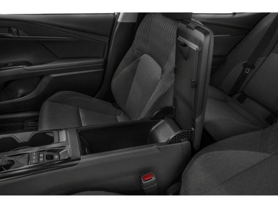 2025 Toyota Camry LE AWD (Natl)