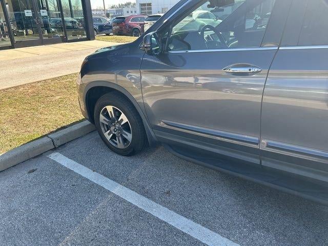2017 Honda Ridgeline RTL-E 4x4 Crew Cab 5.3' Bed