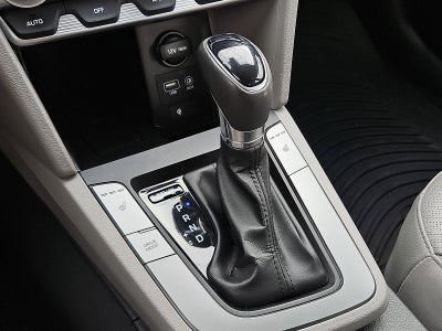 2020 Hyundai ELANTRA Limited IVT