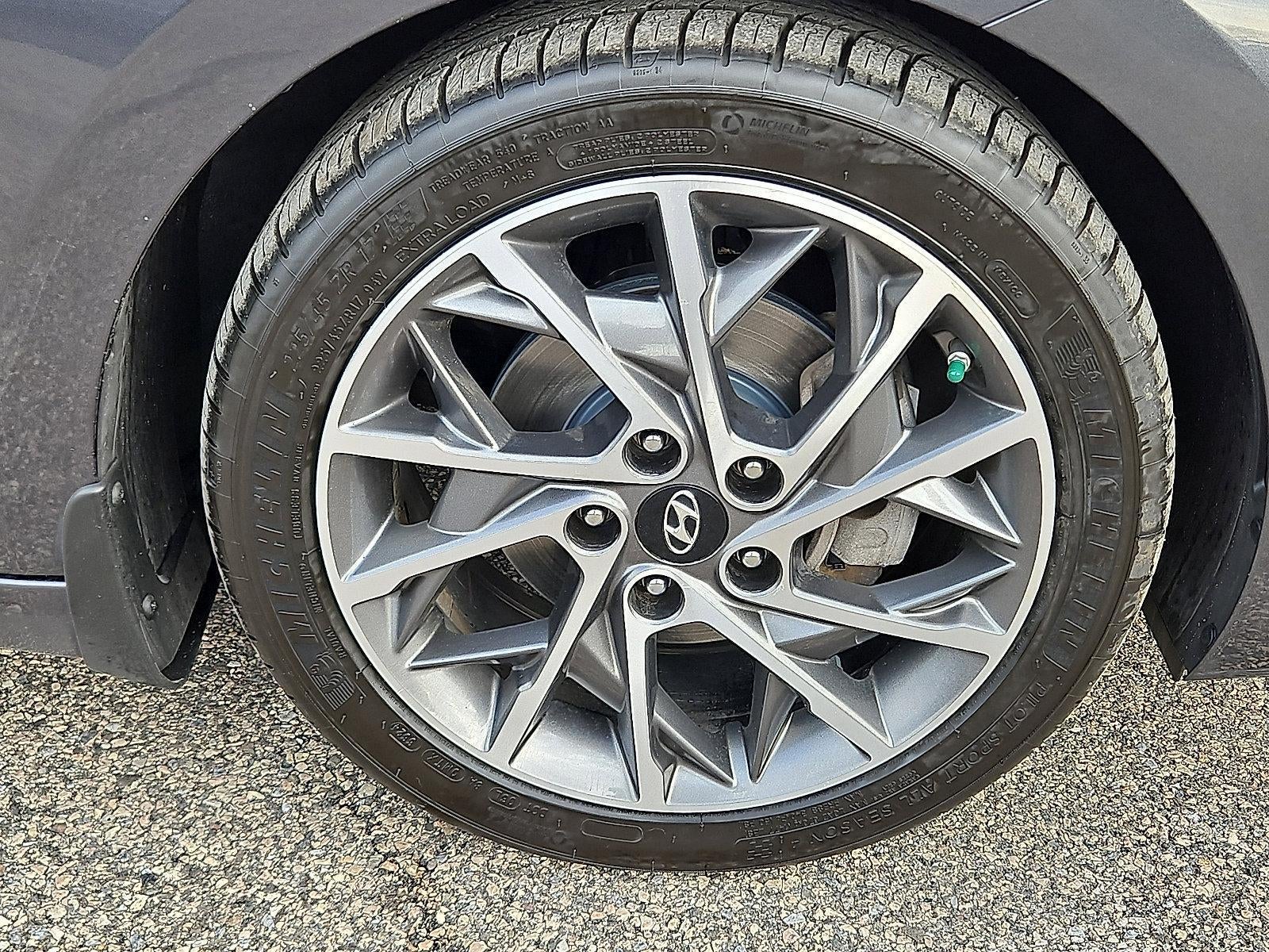 2020 Hyundai ELANTRA Limited IVT