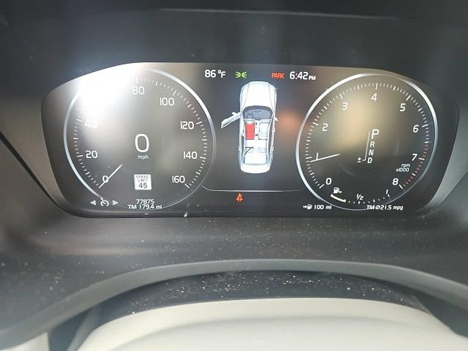 2020 Volvo S60 T6 AWD Momentum