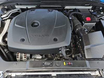 2020 Volvo S60 T6 AWD Momentum
