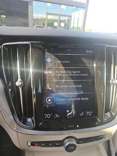2020 Volvo S60 T6 AWD Momentum