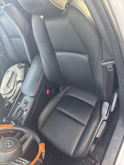 2022 Mazda Mazda3 Hatchback Select Auto FWD