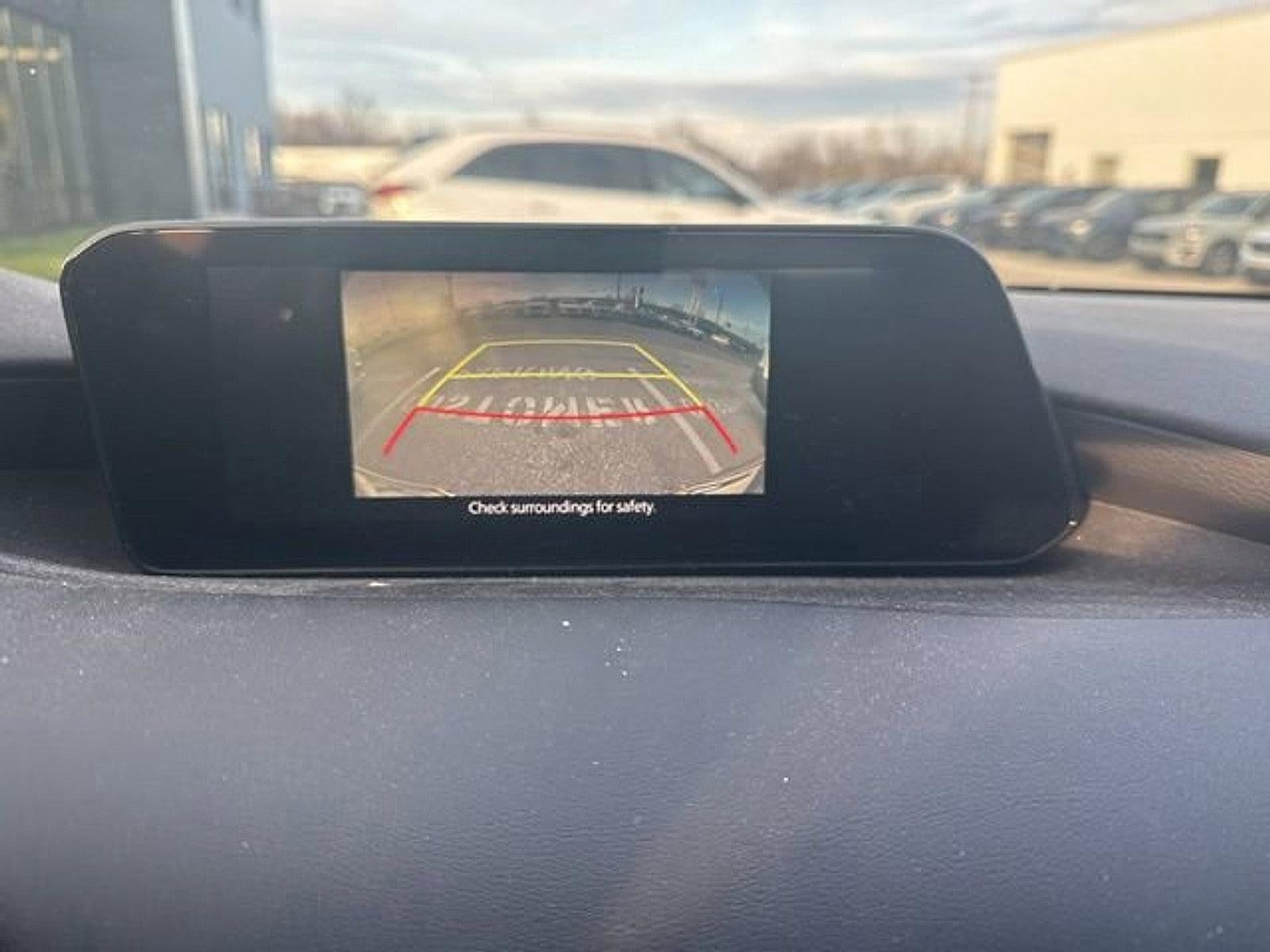 2022 Mazda Mazda3 Hatchback Select Auto FWD