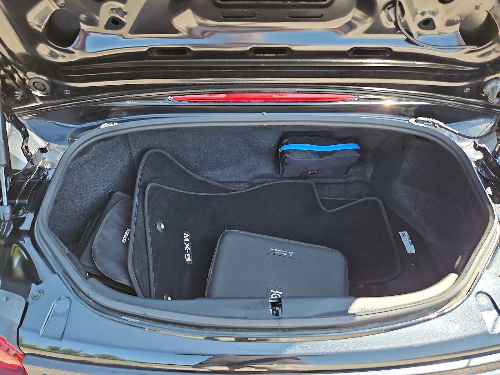 2023 Mazda Mazda MX-5 Miata Club Manual