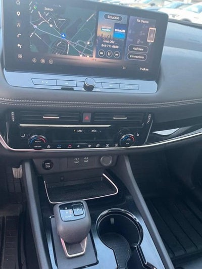 2025 Nissan Rogue AWD SL