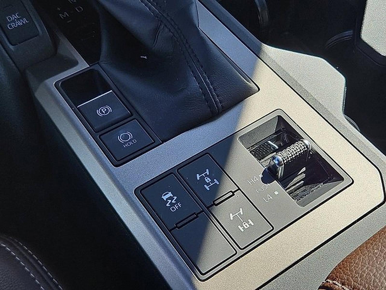 2025 Toyota Land Cruiser 4WD (Natl)