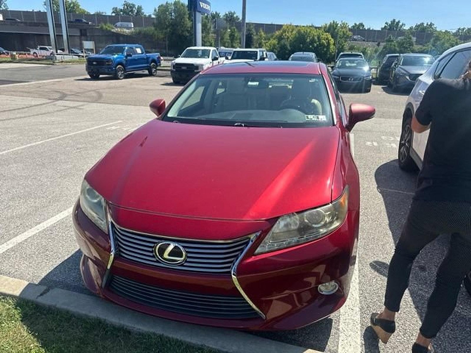 2013 Lexus ES 350 4dr Sdn