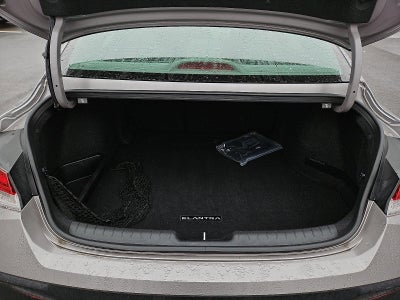 2024 Hyundai ELANTRA SEL IVT