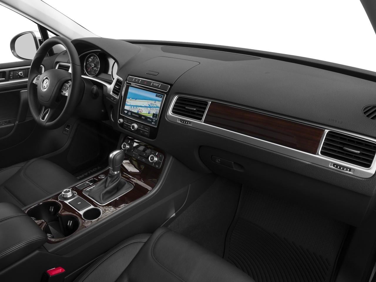 2017 Volkswagen Touareg V6 Executive