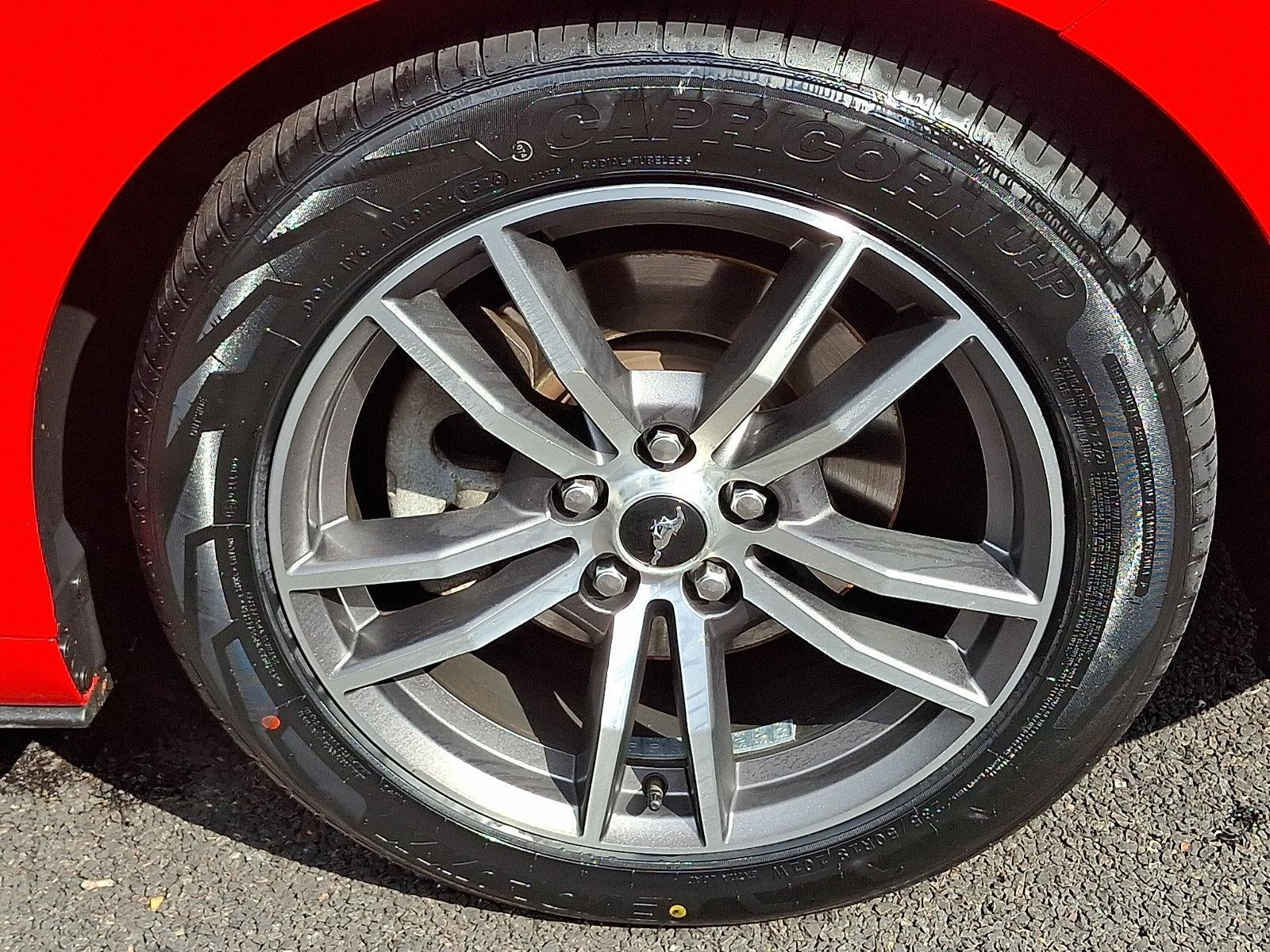 2016 Ford Mustang 2dr Conv EcoBoost Premium