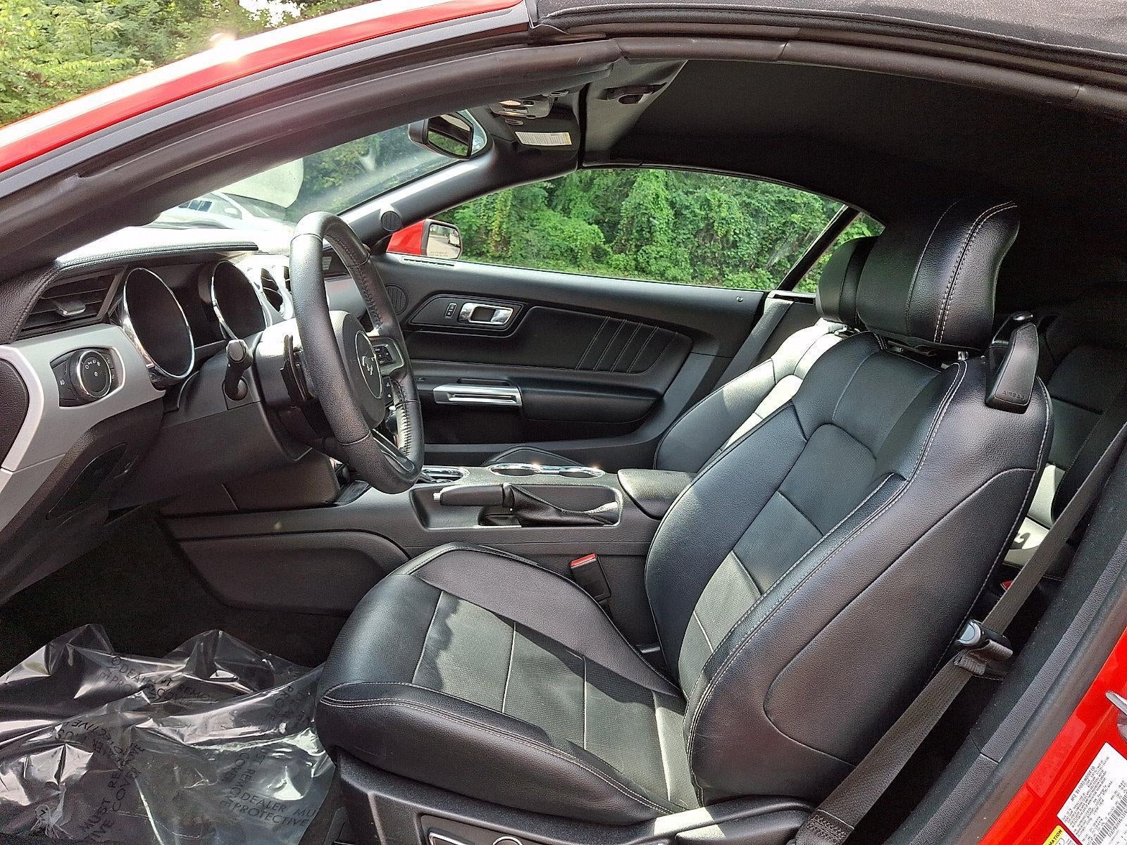 2016 Ford Mustang 2dr Conv EcoBoost Premium