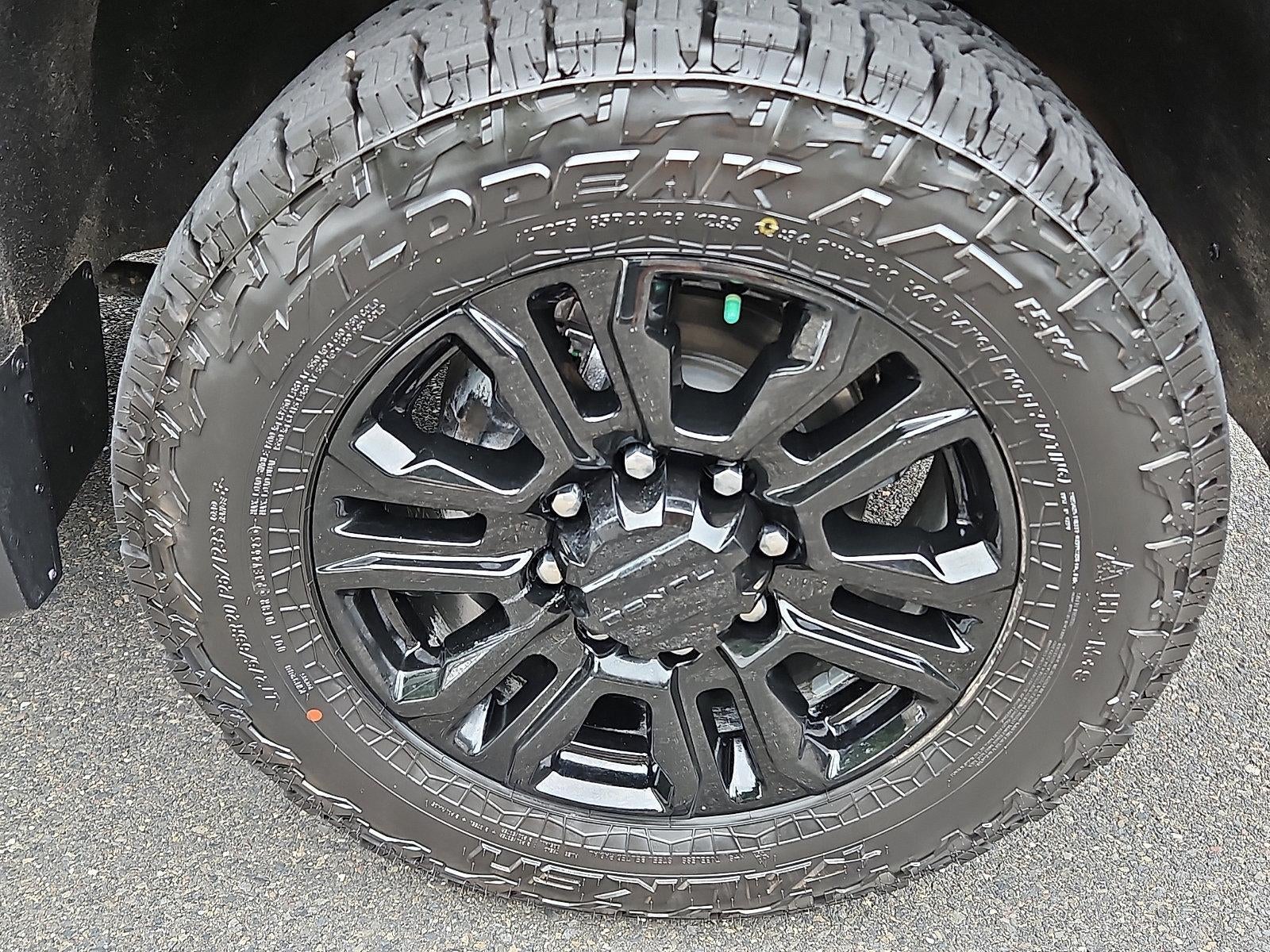 2022 GMC Sierra 2500 HD Crew Cab Standard Box 4-Wheel Drive Denali