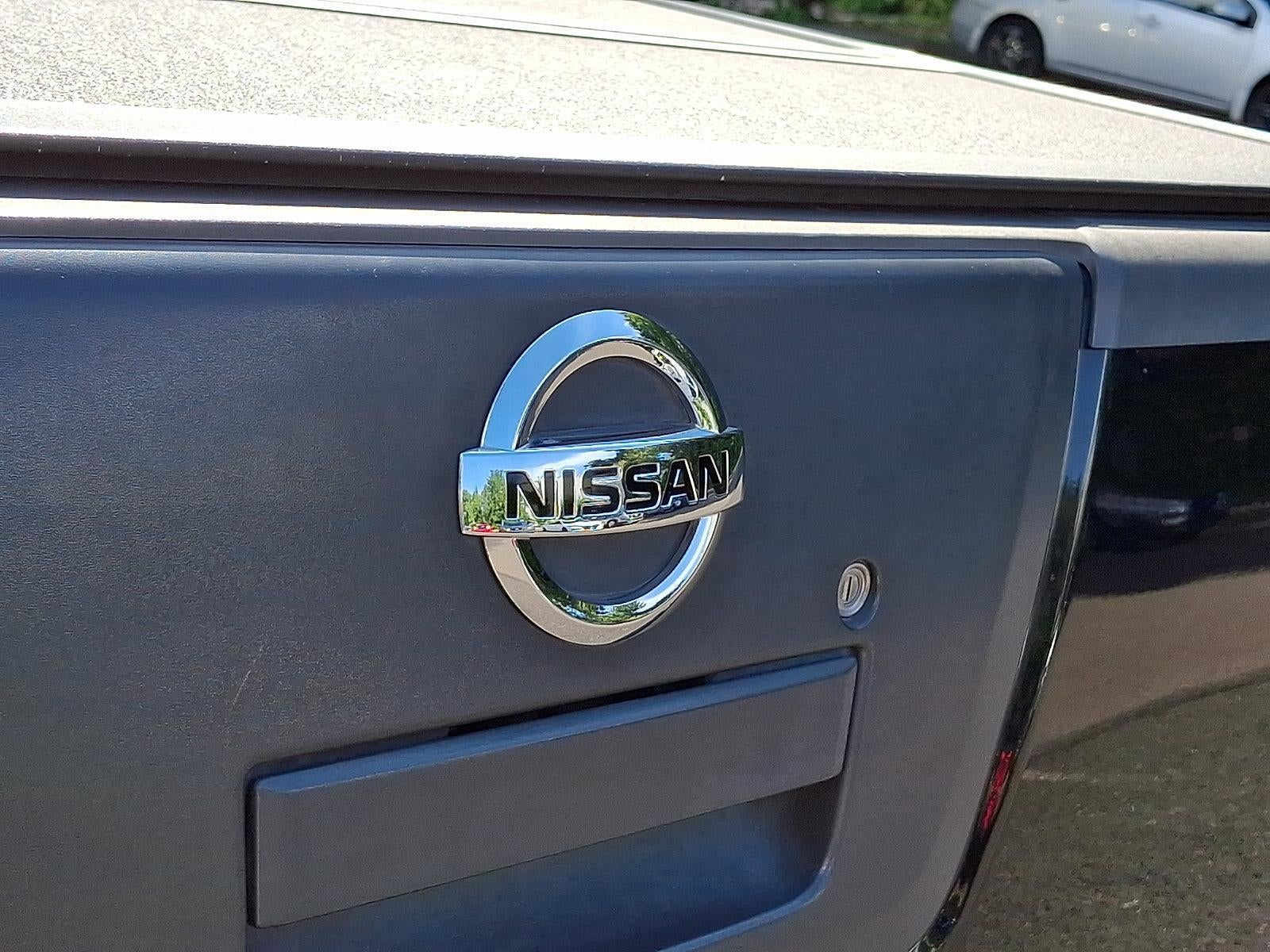 2011 Nissan Frontier 4WD Crew Cab SWB Auto SL