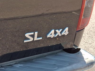 2011 Nissan Frontier 4WD Crew Cab SWB Auto SL