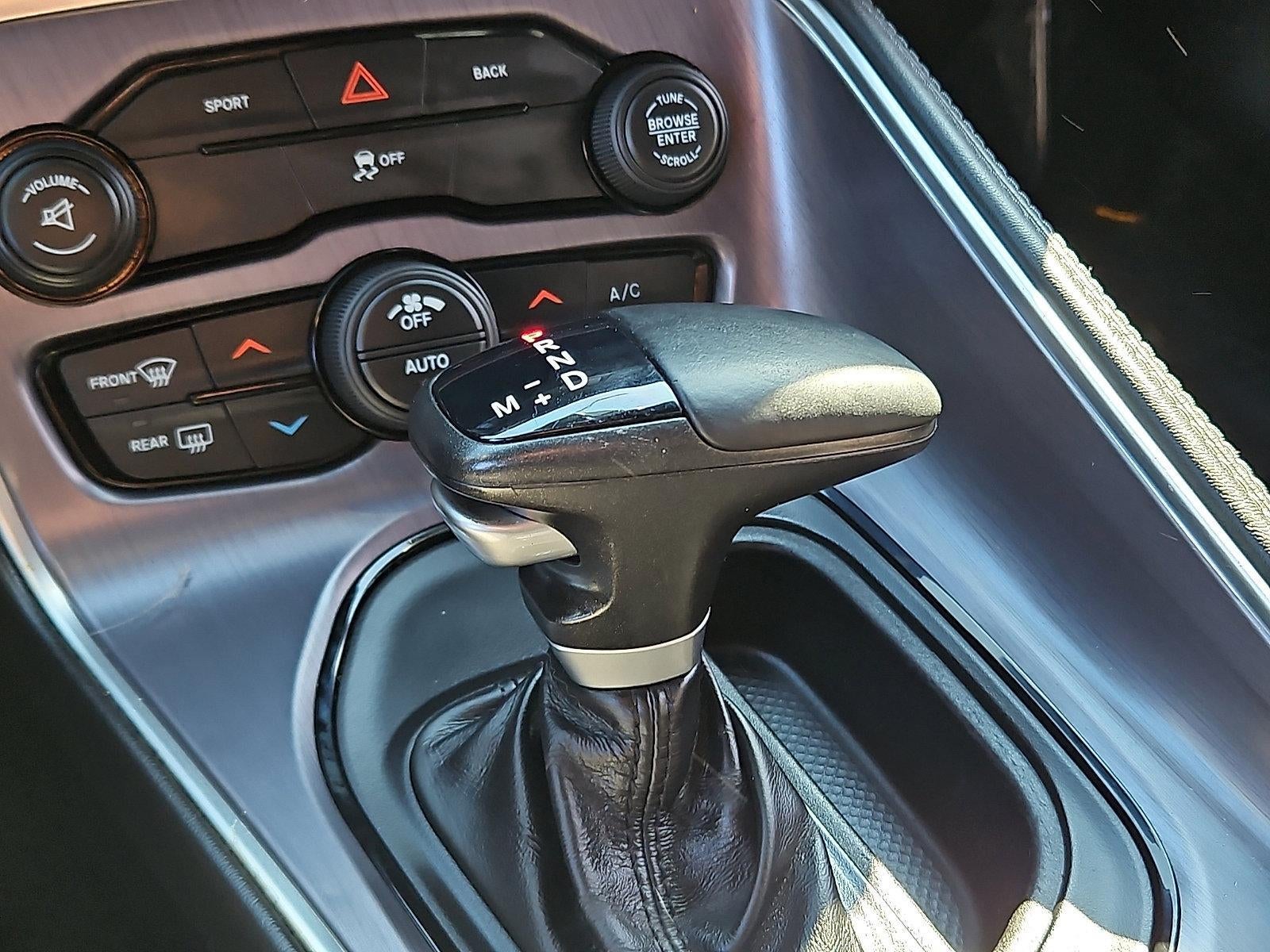 2016 Dodge Challenger 2dr Cpe SXT