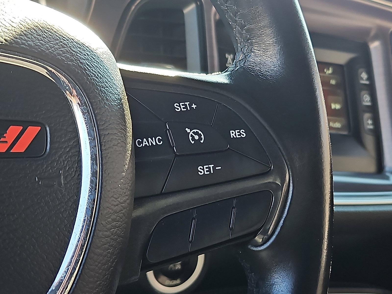 2016 Dodge Challenger 2dr Cpe SXT