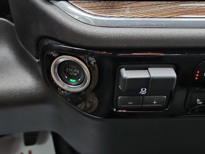 2025 Chevrolet Silverado 2500 HD Crew Cab Standard Box 4-Wheel Drive LT