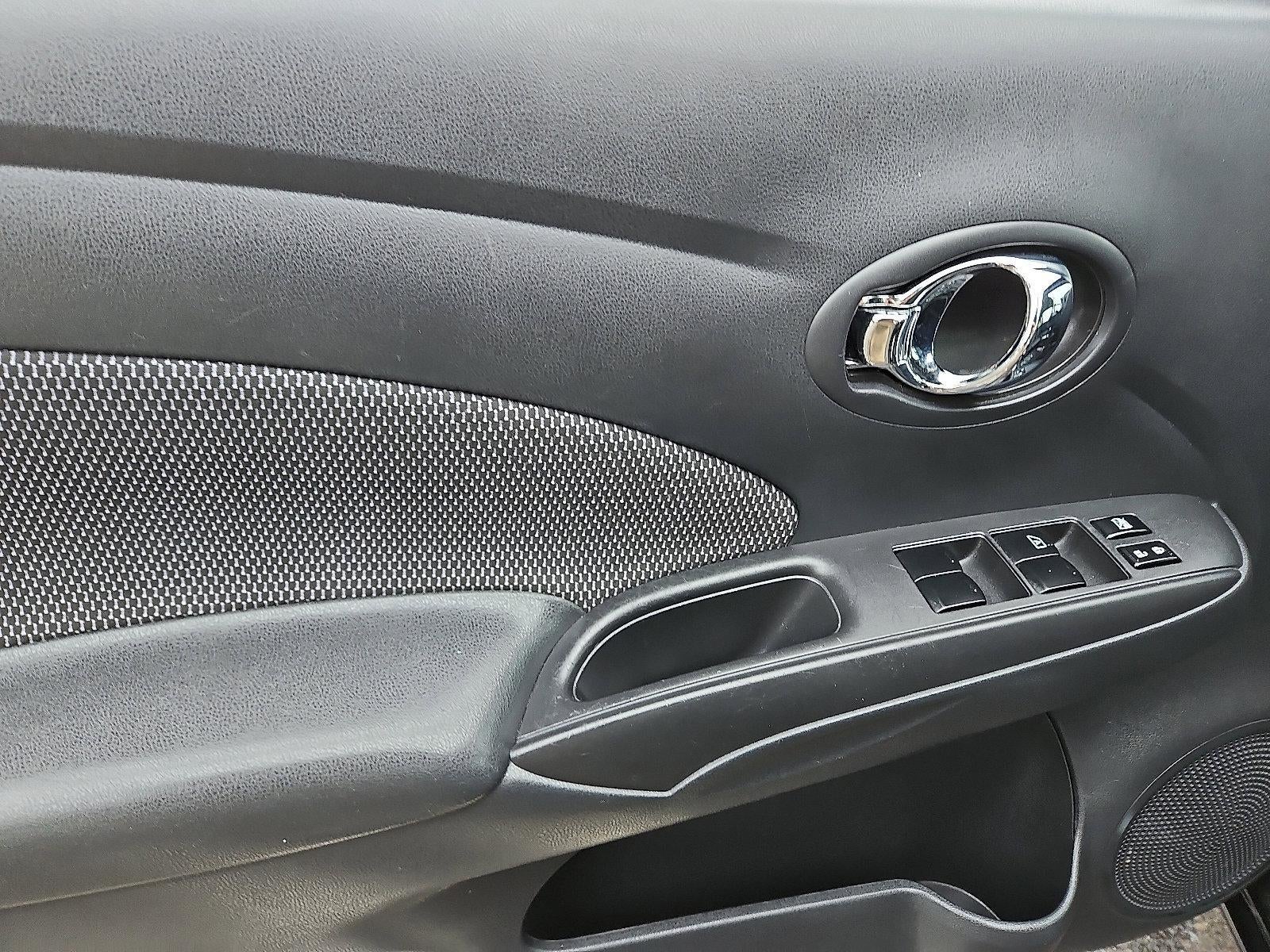 2014 Nissan Versa 4dr Sdn CVT 1.6 SV