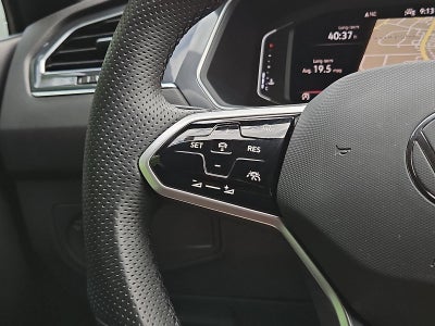 2022 Volkswagen Tiguan 2.0T SEL R-Line 4MOTION